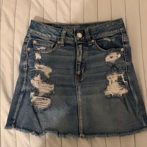 American Eagle ripped jean skirt